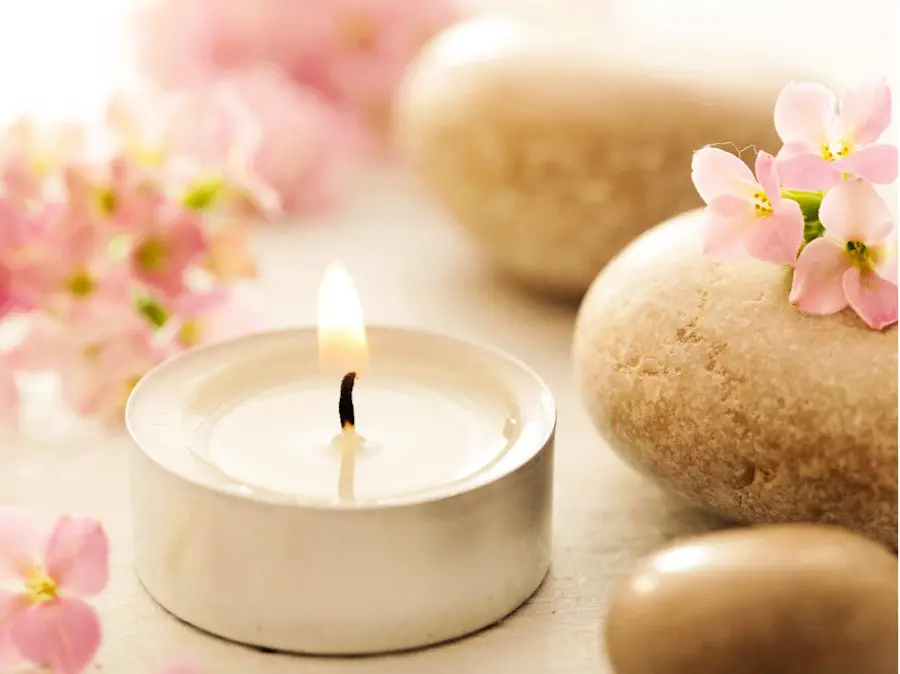 best-relaxing-candles-for-new-mums-unwinding-central